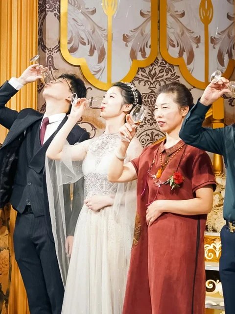豪门悬疑剧目导览配图