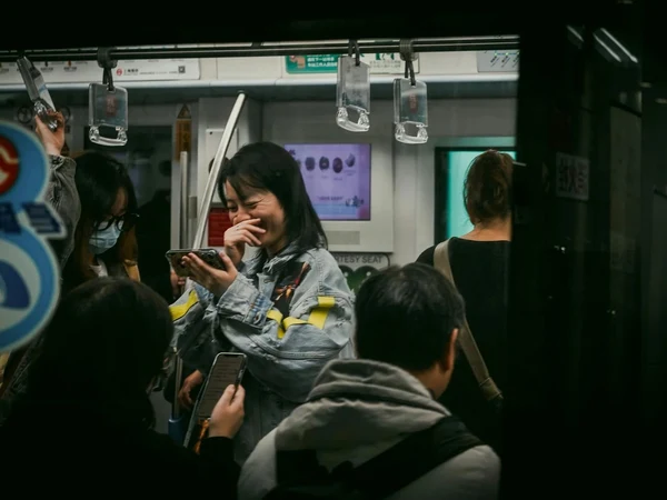 碎片时间轻松观影场景